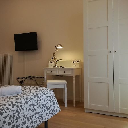 Dante Rooms And Apartment Тренто Екстер'єр фото