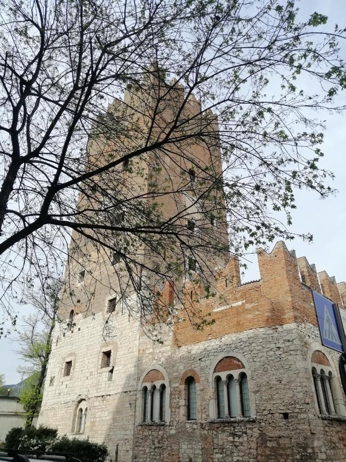 Dante Rooms And Apartment Тренто Екстер'єр фото