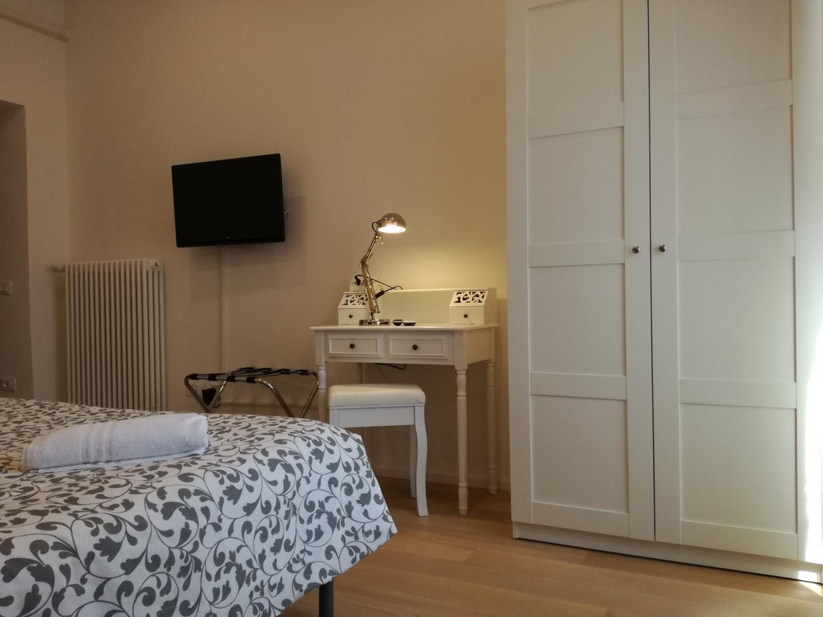 Dante Rooms And Apartment Тренто Екстер'єр фото