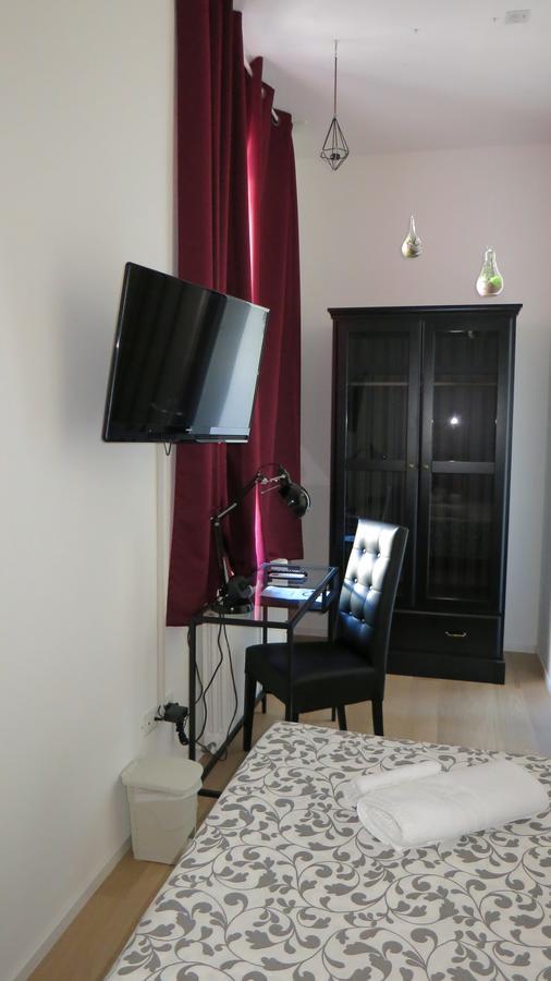 Dante Rooms And Apartment Тренто Екстер'єр фото
