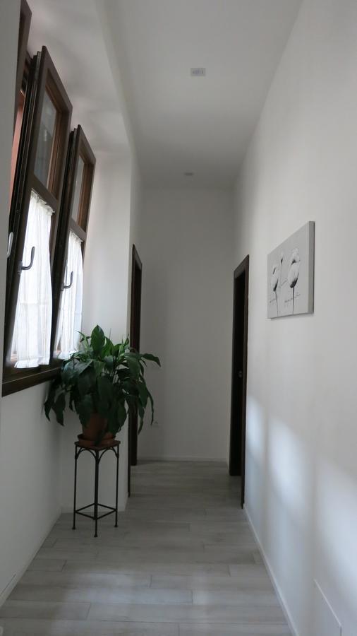 Dante Rooms And Apartment Тренто Екстер'єр фото