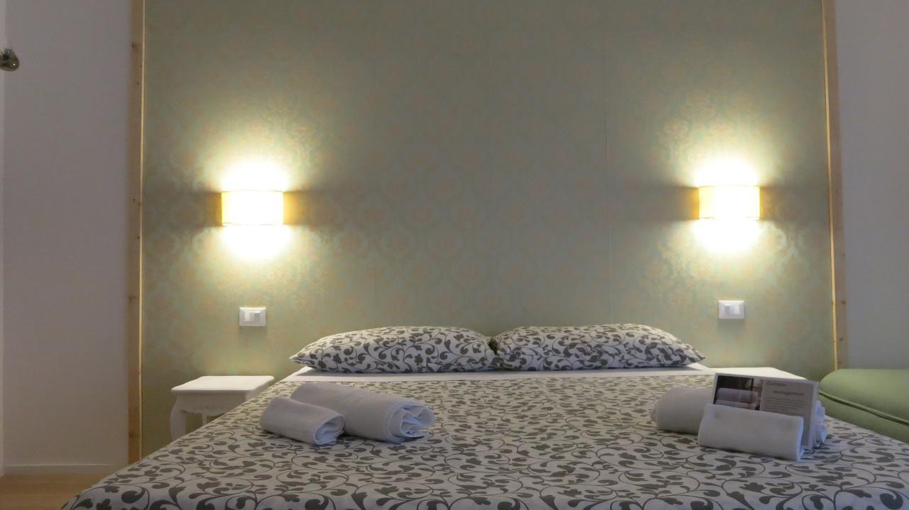 Dante Rooms And Apartment Тренто Екстер'єр фото