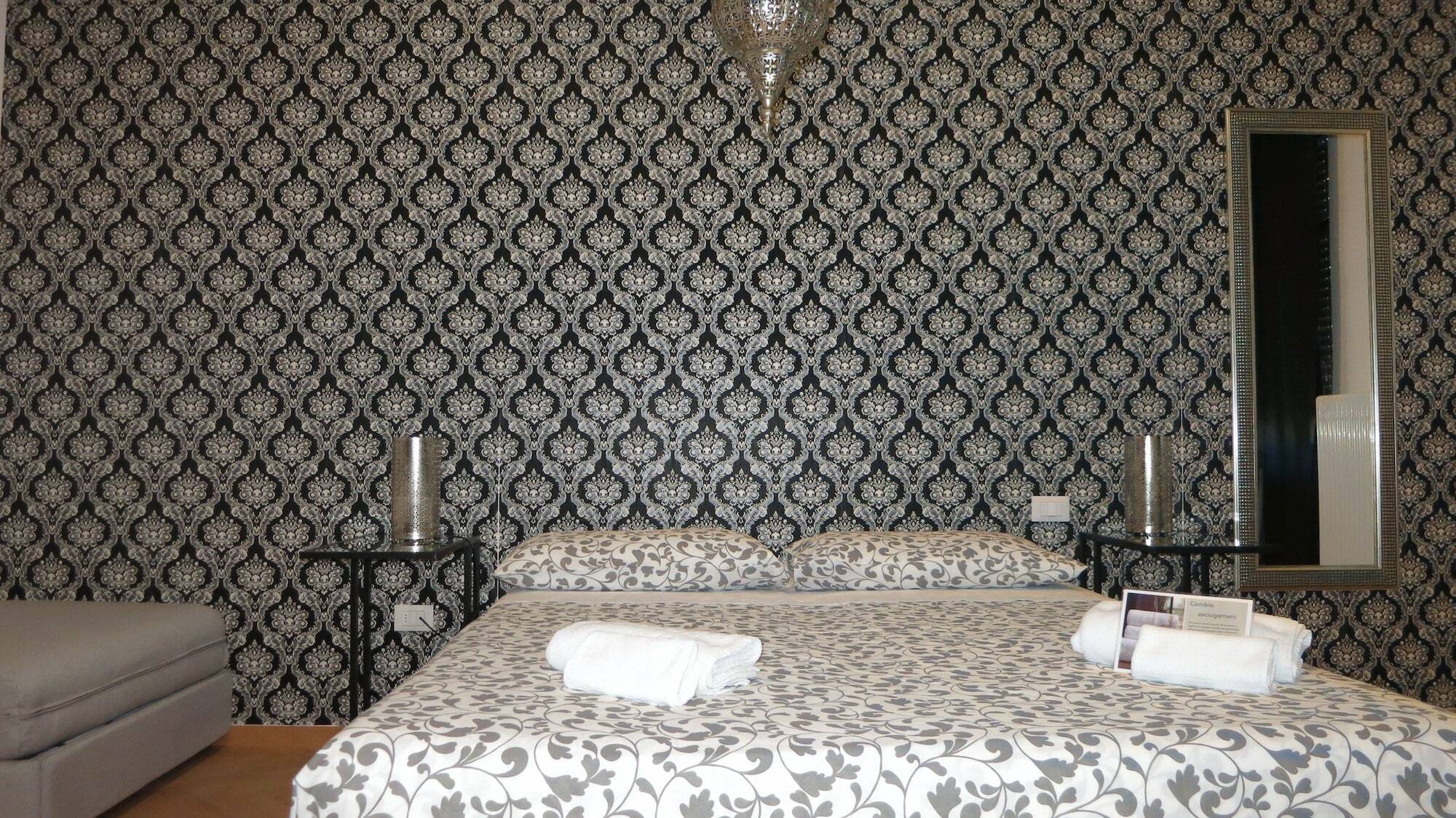 Dante Rooms And Apartment Тренто Екстер'єр фото